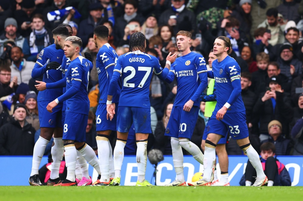 曼联迎战西汉姆联：德利赫特缺阵，阿莫林调整阵容