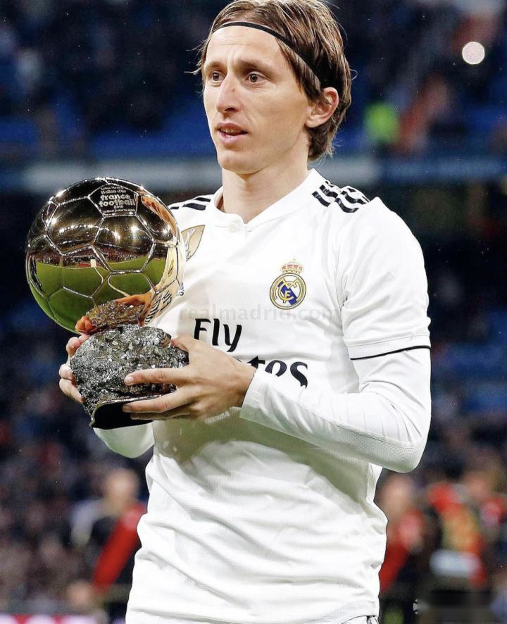 阿隆索听劝！首发拿掉1主力，皇马3-0差榜首1分，西甲2强争冠